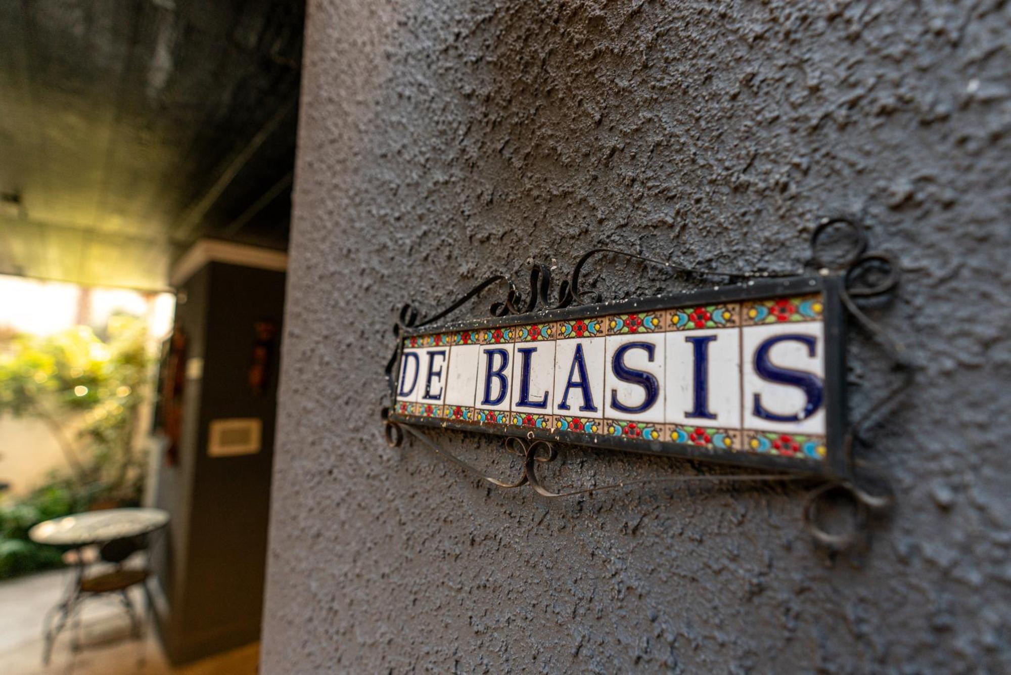 De Blasis Budget Santiago