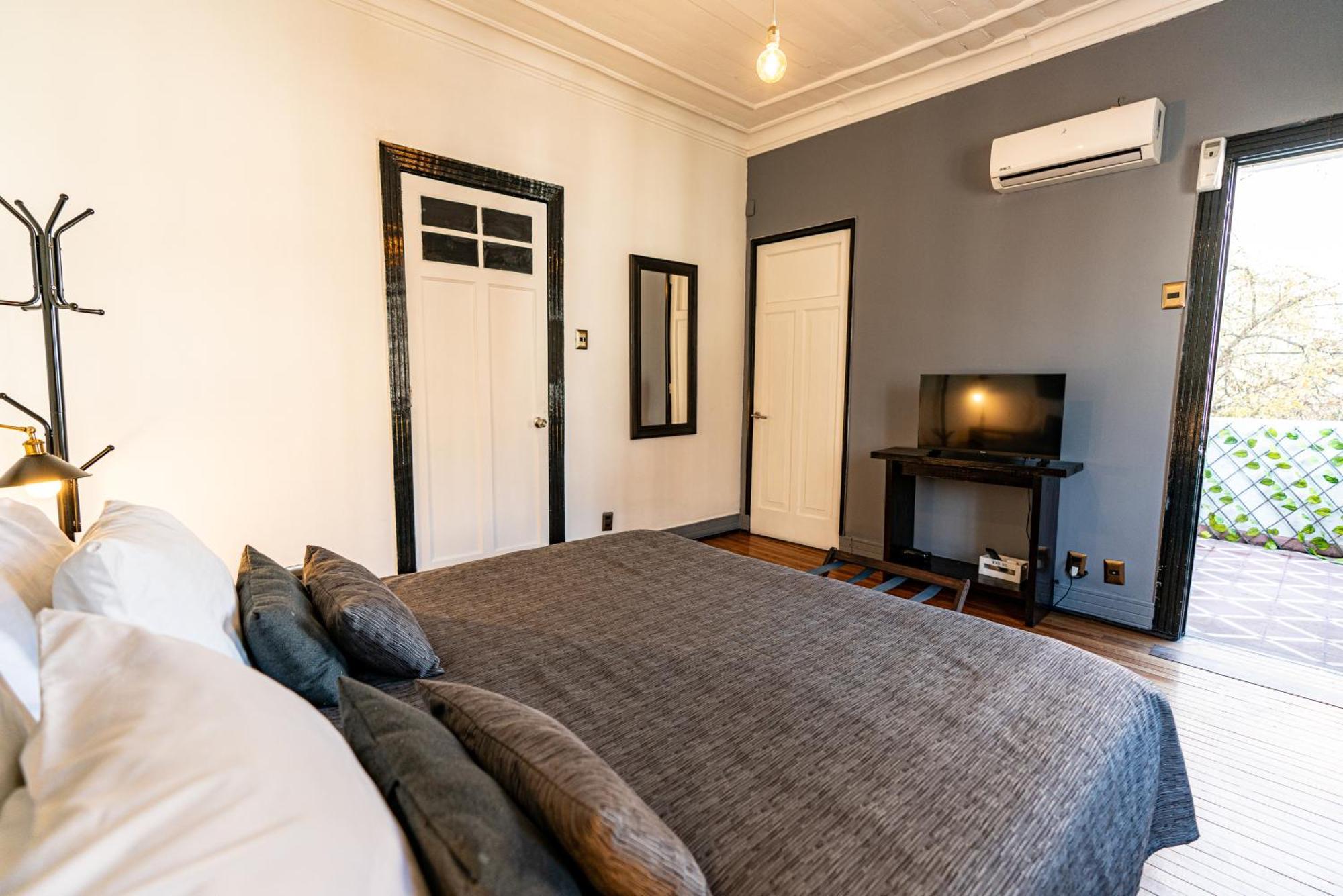 Hotel De Blasis Budget Santiago